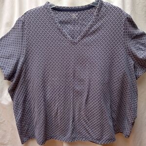 Lands' End Navy and White Diamond-Print V-Neck Tee